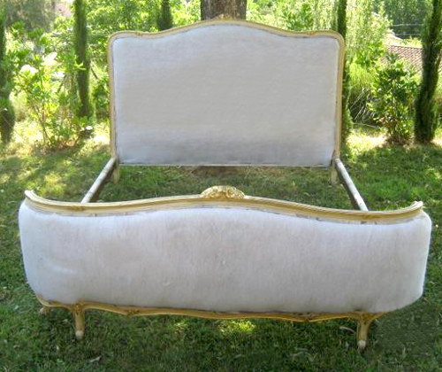 Vintage French gilded capitone demi-corbeille large double bed